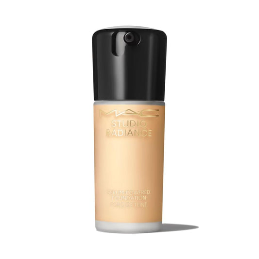 MAC Studio Radiance Serum Powered Foundation NC20