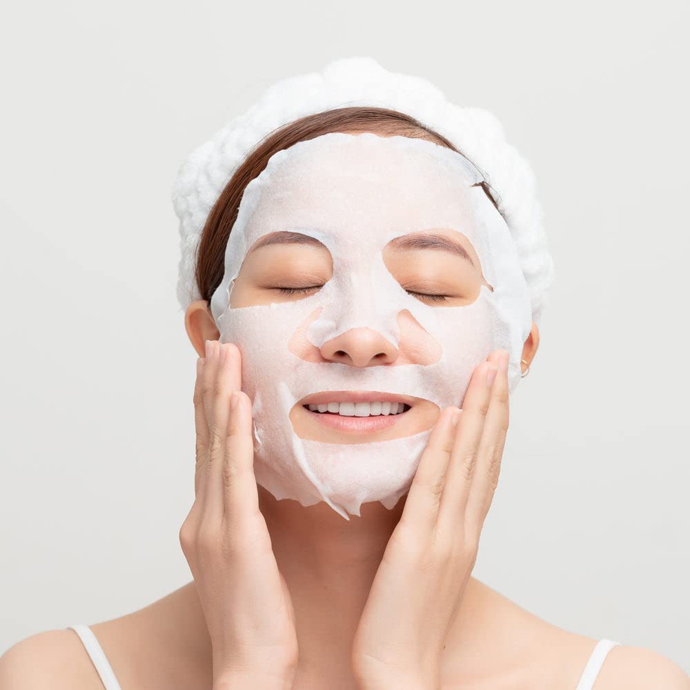 Earth To Skin Tea Time Matcha Sheet Masks: 2 Mattifying Masks and 2 Moisturizing Masks (4 total masks) Beauty & Personal Care Earth To Skin