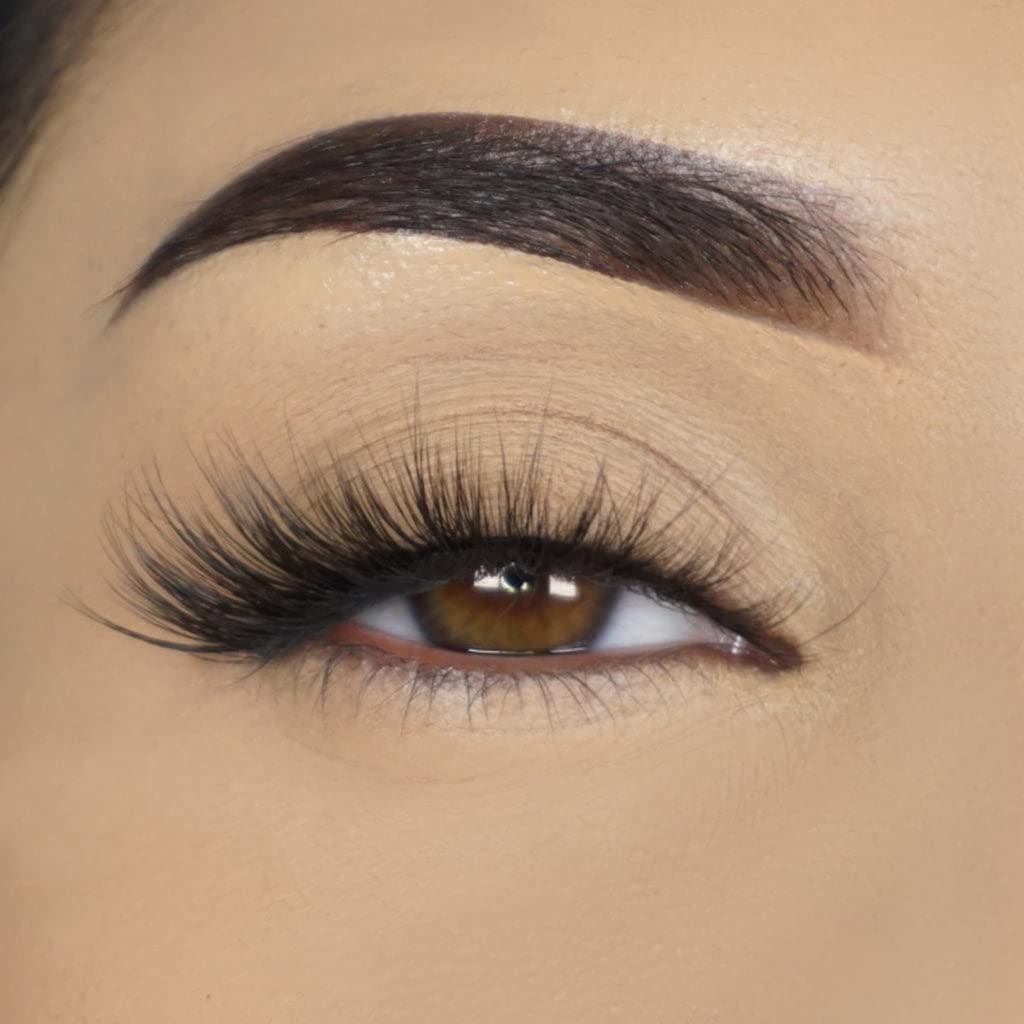 Lilly Lashes Premium Synthetic Lashes LA, Fake Eyelashes Natural Look, Full Bodied Natural Look, False Lashes, Vegan Strip Lash, Reusable Up to 10