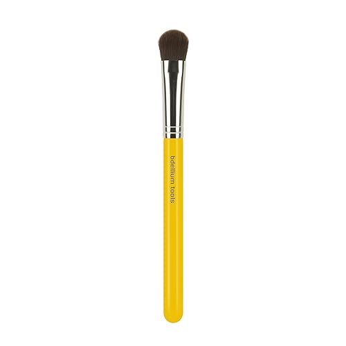 Bdellium Tools Professional Makeup Brush - Studio Series 779 Eye Whopper - With Soft Synthetic Fibers, For Applying, Blending, Highlighting (Yellow Beauty & Personal Care BDELLIUM TOOLS