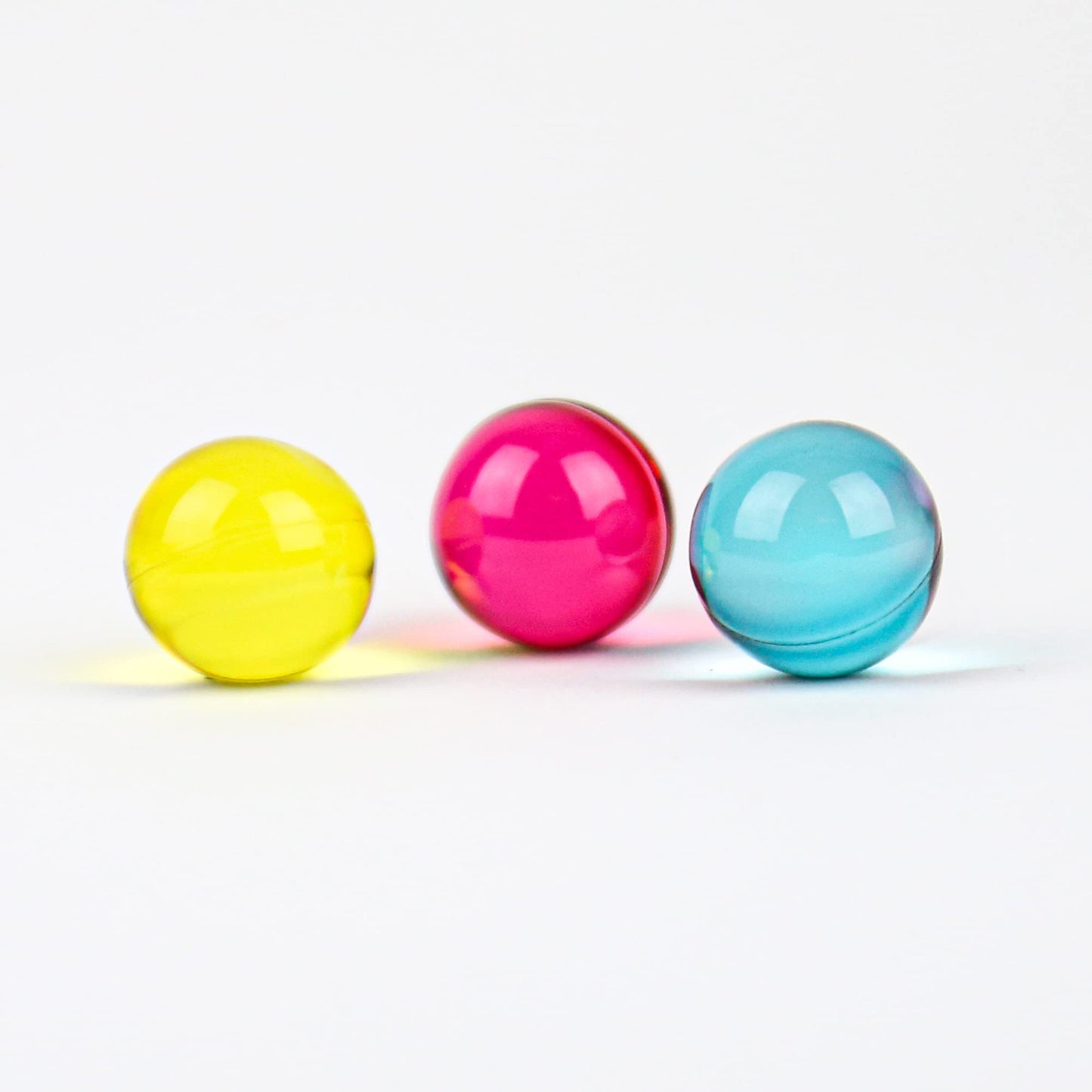 Gift Republic Liquid Spirit Rainbow Bath Pearls 20-Pack Magical Tropical Scent Beauty and Personal Care Gift Republic