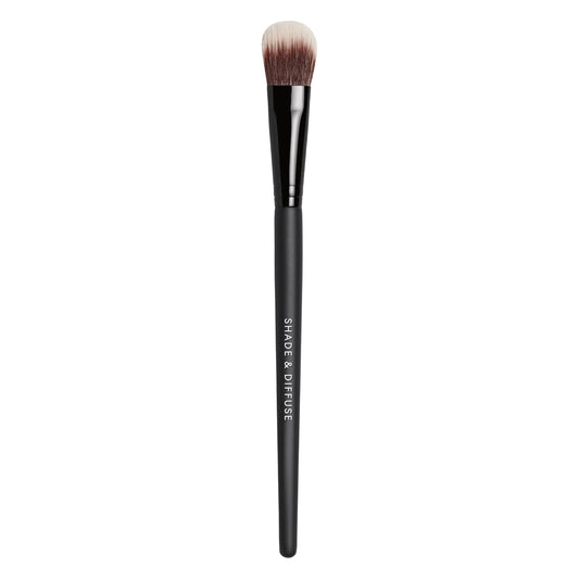 bareMinerals Shade + Diffuse Eye Brush, Makeup Brush for Eyeshadow, Concealer or Highlighter Application, Synthetic Dual-Fiber, Vegan Beauty & Personal Care bareMinerals