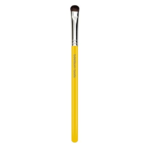Bdellium Tools Professional Makeup Brush - Studio Series 758 Large Smudge - With All Soft Natural Fibers, For Smudging around Lash Line (Yellow, 1pc) Beauty & Personal Care BDELLIUM TOOLS
