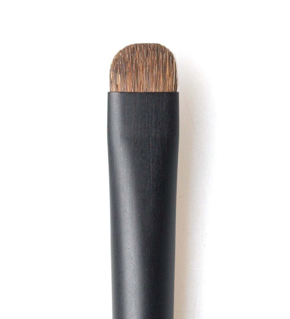 Smudger - Eyeliner/Eyeshadow Smudger/Eyebrow Brush, by Jacqueline Kalab - Self Makeup Length - 4.9 in Makeup Artist Quality Beauty & Personal Care Jacqueline Kalab
