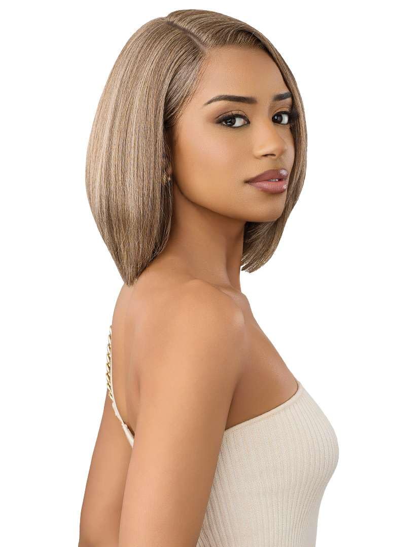 Outre Lace Front Wig - Color Bomb - CB 105 (FF HONEY TOFFEE)