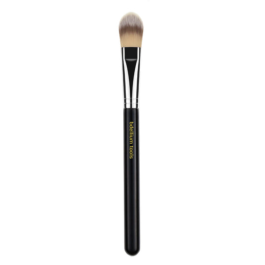 Bdellium Tools Professional Makeup Brush - Maestro Series 947 Small Foundation - With Soft Synthetic Fibers, For Creating a Smooth Even Finish (Black