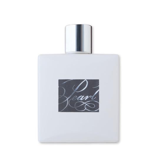 APOTHIA PEARL | Eau De Parfum | Plum Blossom, White Peony, Shiso Leaf, Honeysuckle, Golden Amber | Clean, Long Lasting Perfume for Women | Non-Toxic Beauty & Personal Care APOTHIA