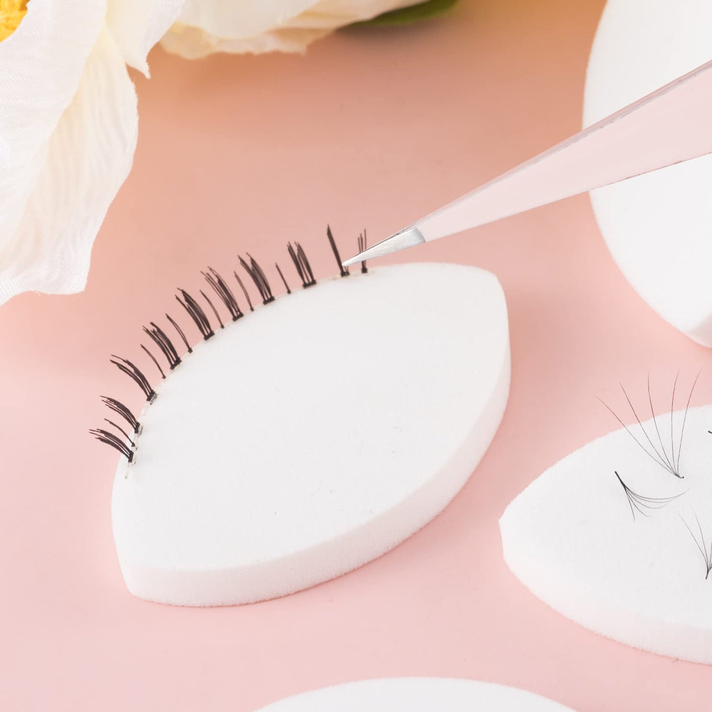 OIIKI 60Pcs Eye Shaped Practice Sponge, Lash Exercise Sponge White, Practice Sponges for Beginners Makeup Eyelash Lash Extensions Supplies Beauty & Personal Care OIIKI