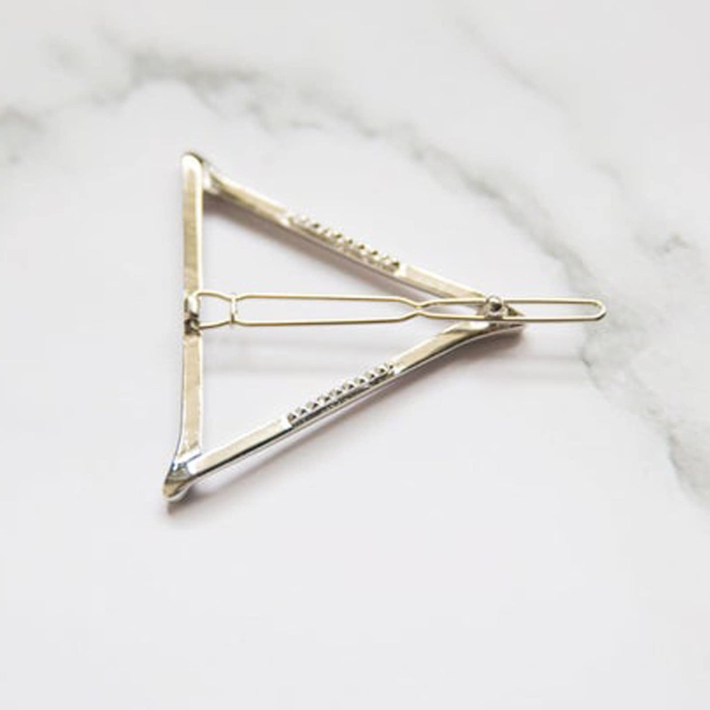 Yheakne Boho Triangle Hair Clip Barrette Metal Silver Geometry Hairpin Minimalist Hair Holder Modern Hair Accessories for Women and Gilrs (Silver Beauty & Personal Care Yheakne