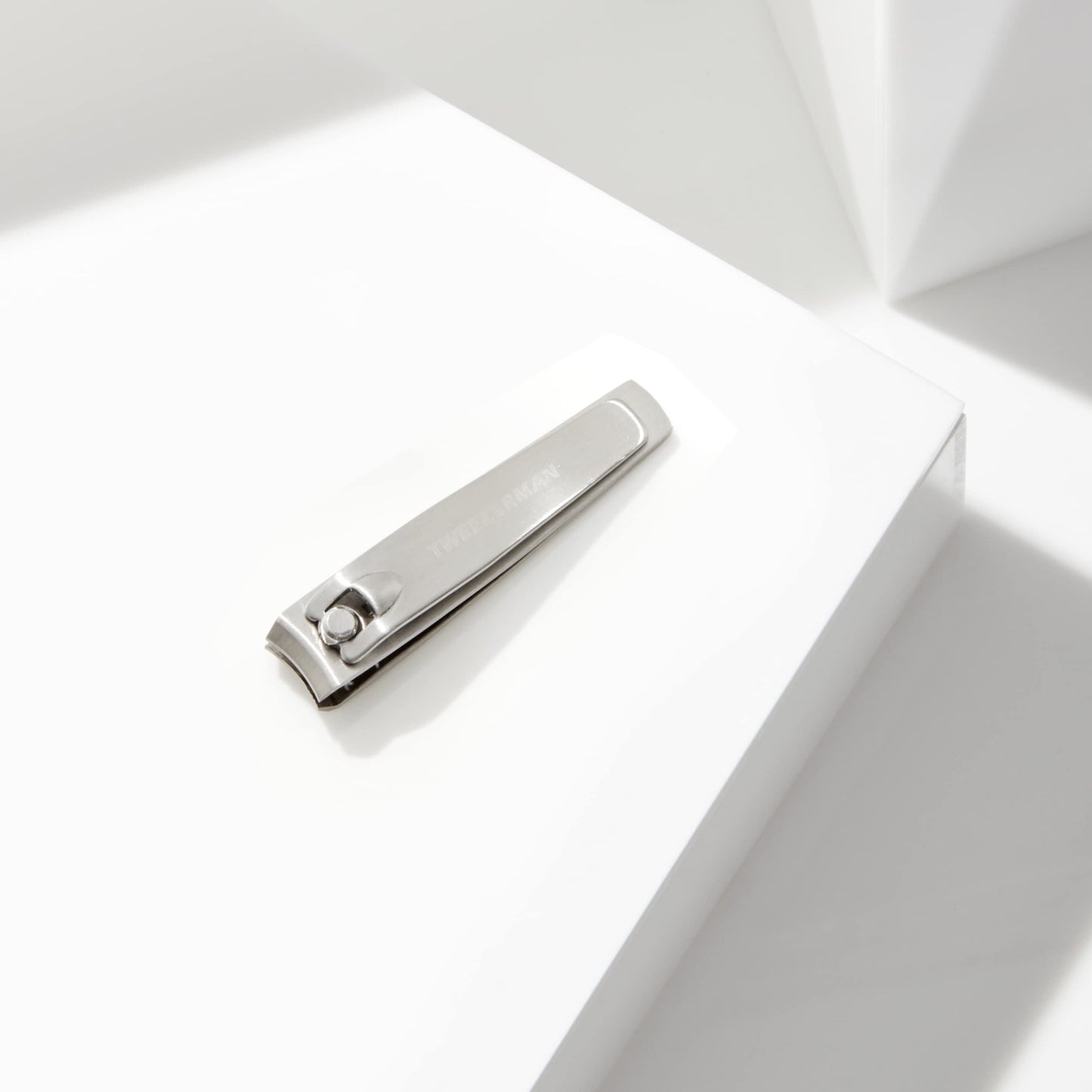 Tweezerman Fingernail Clipper for Women and Men Stainless Steel Beauty & Personal Care Tweezerman