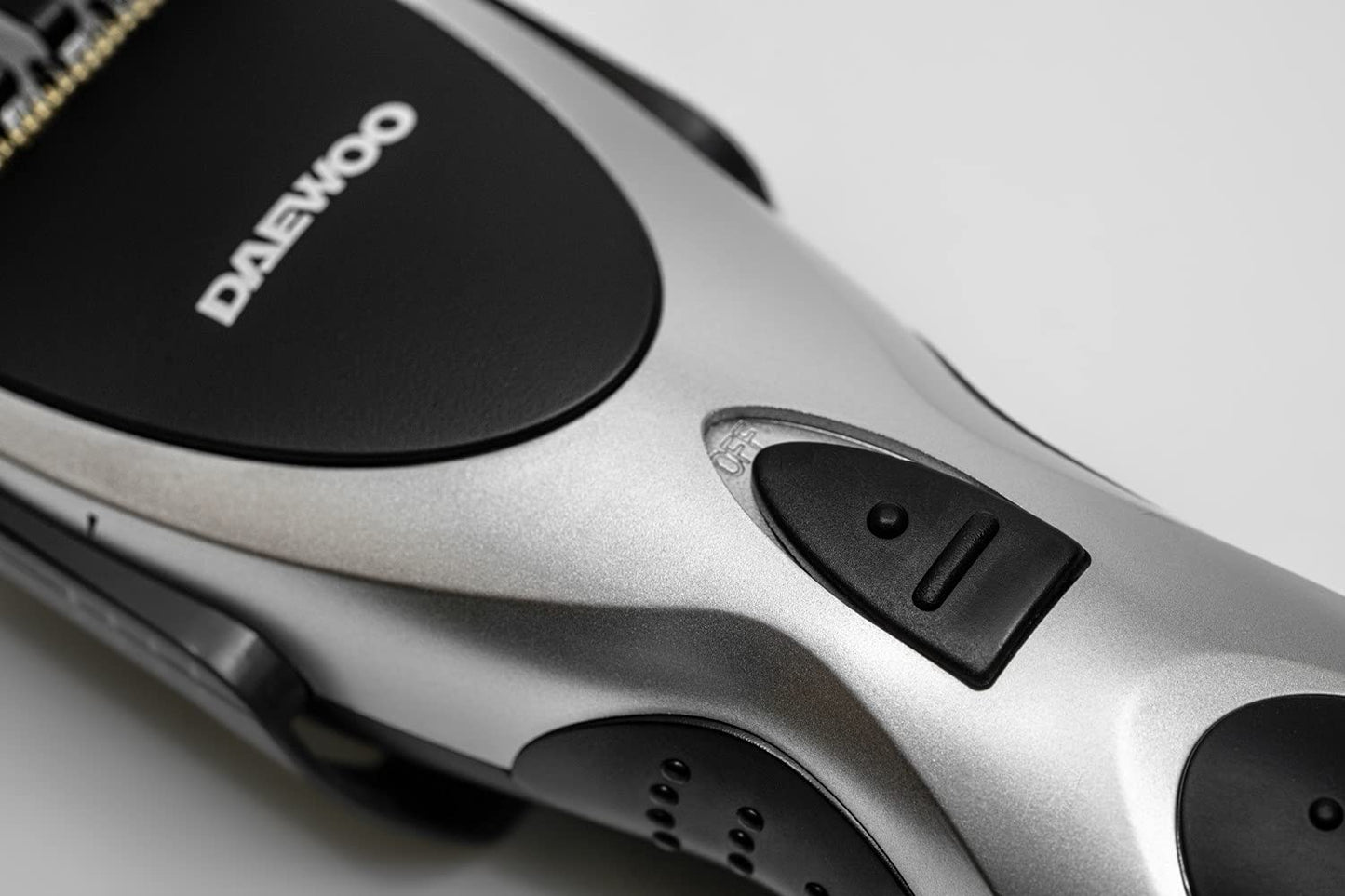 Daewoo DHC-2114 Rechargeable Hair Clipper - 220-240 Volt 50/60 Hz - to Use Outside North Amercia. Beauty and Personal Care Daewoo