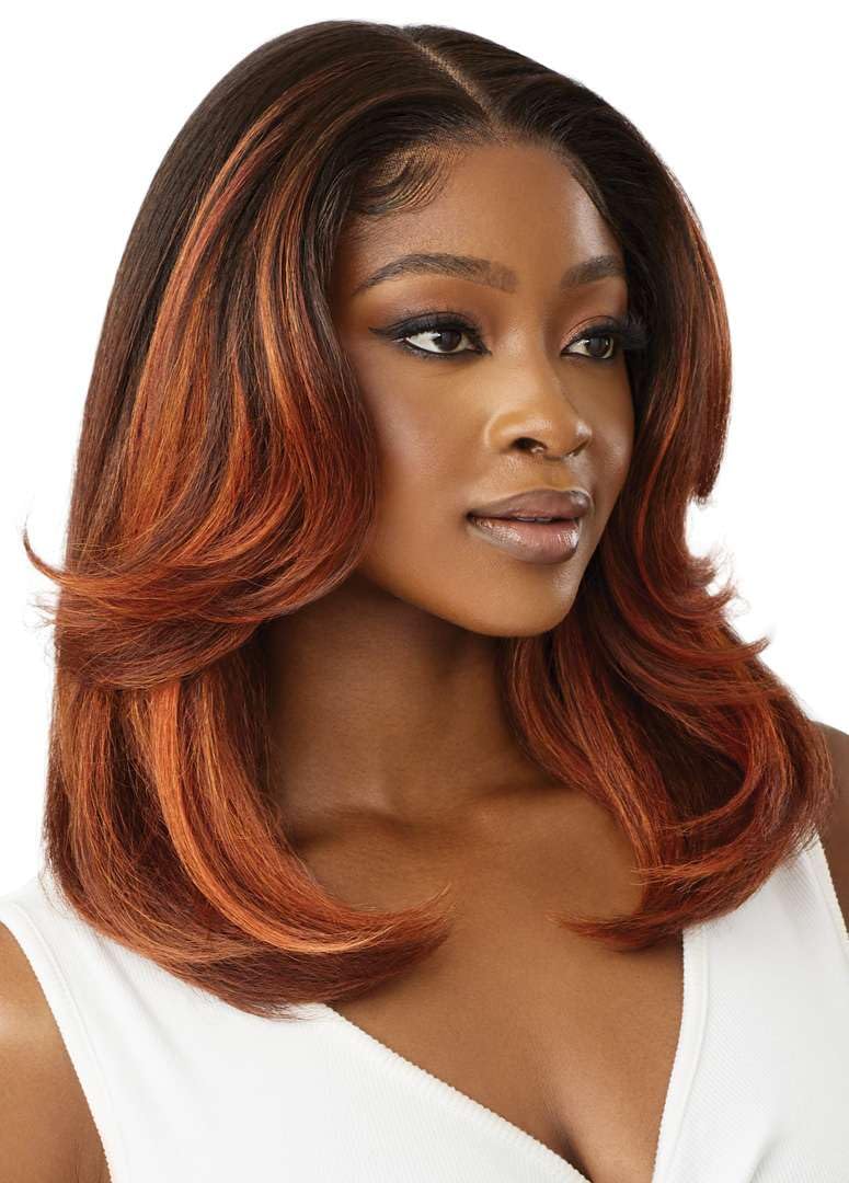 Outre Lace Front Wig - Perfect Hair Line 13X6 - Leomie (DR4/PEARL BLONDE)