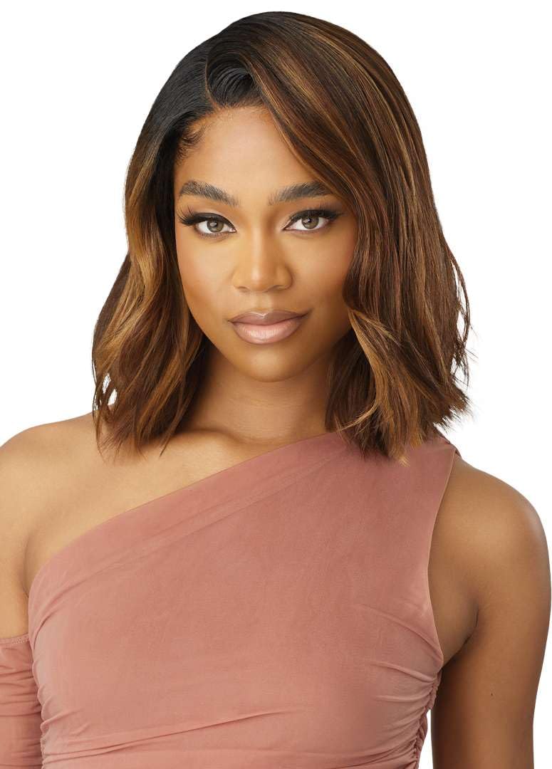 Outre Lace Front Wig - Melted Hairline - Adelina (STRAWBERRY GOLD)