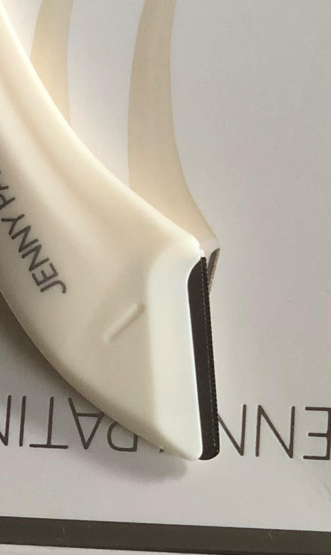 Jenny Patinkin Luxury Eyebrow Razor and Face Razor for Women, 2 Pcs Dermaplaning Razors for Facial Hair Removal, Eyebrow Hair Trimmer, Multipurpose Beauty and Personal Care JENNY PATINKIN