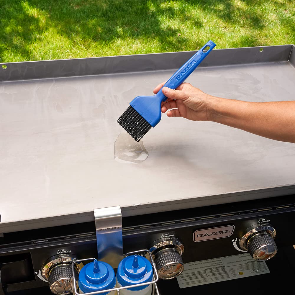 Razor Extra Wide Basting Brush