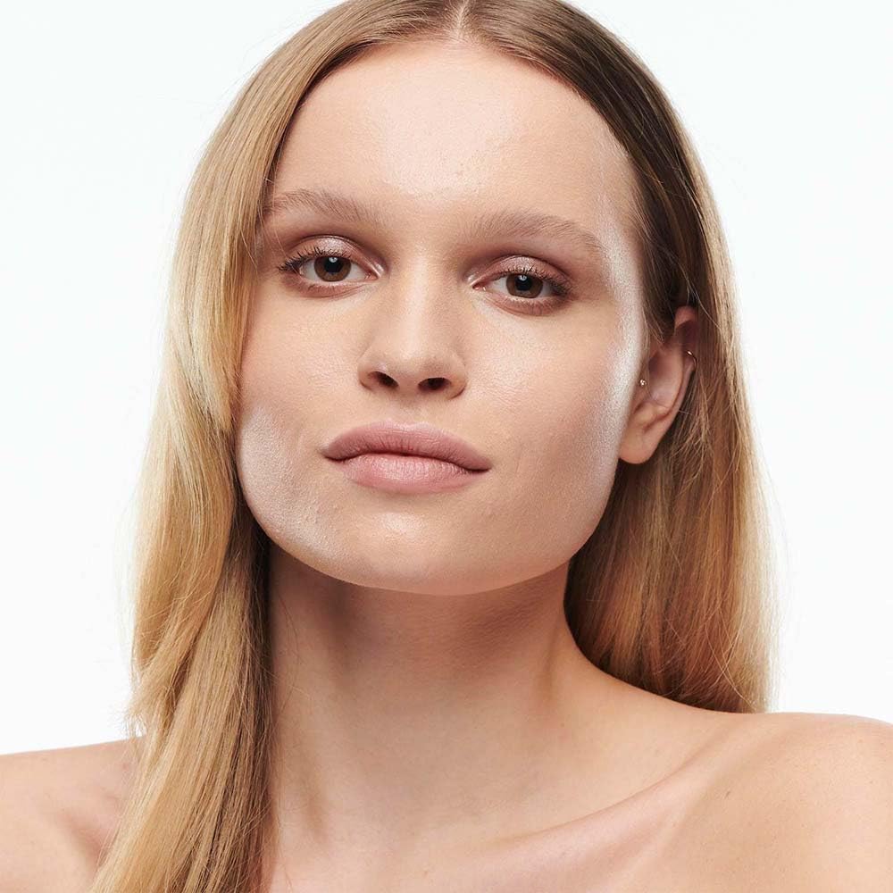MAC Studio Radiance Serum-Powered Foundation, N32, 1 Ounce
