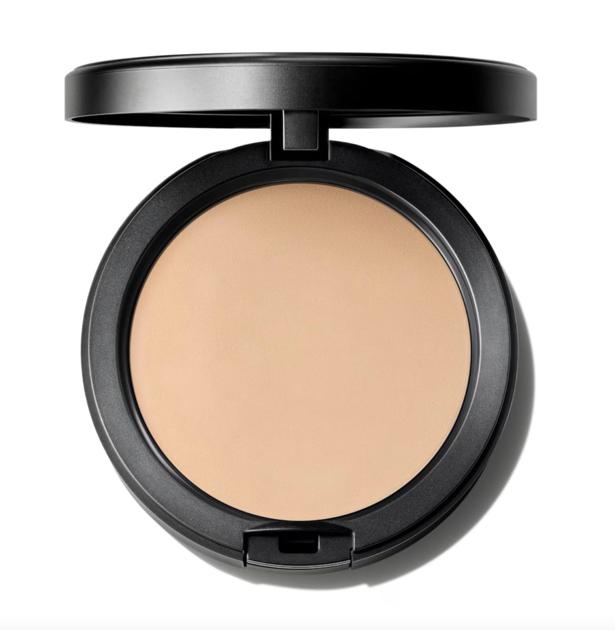MAC Cosmetics New Formula Studio Fix Powder Plus Foundation 24HR Oil Control NC15