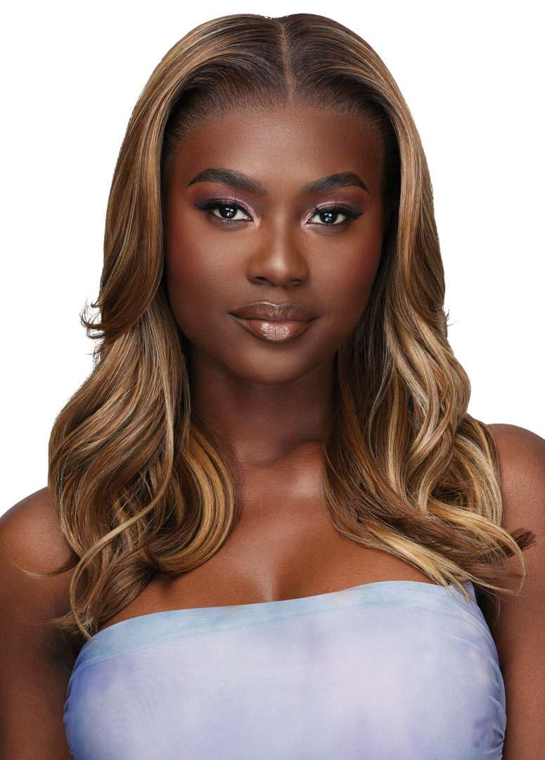 Outre Airtied 100% Fully Hand-Tied Wig - Human Hair Blend - Loose Body Wave 18" (NATURAL HONEY)