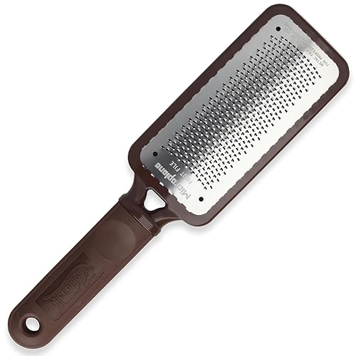 Microplane Colossal Foot File Scraper - The Original Stainless Steel Foot Rasp, Dead Skin/Callus Remover for Feet, Gentle Foot Scrubber, Pedicure Beauty & Personal Care Microplane