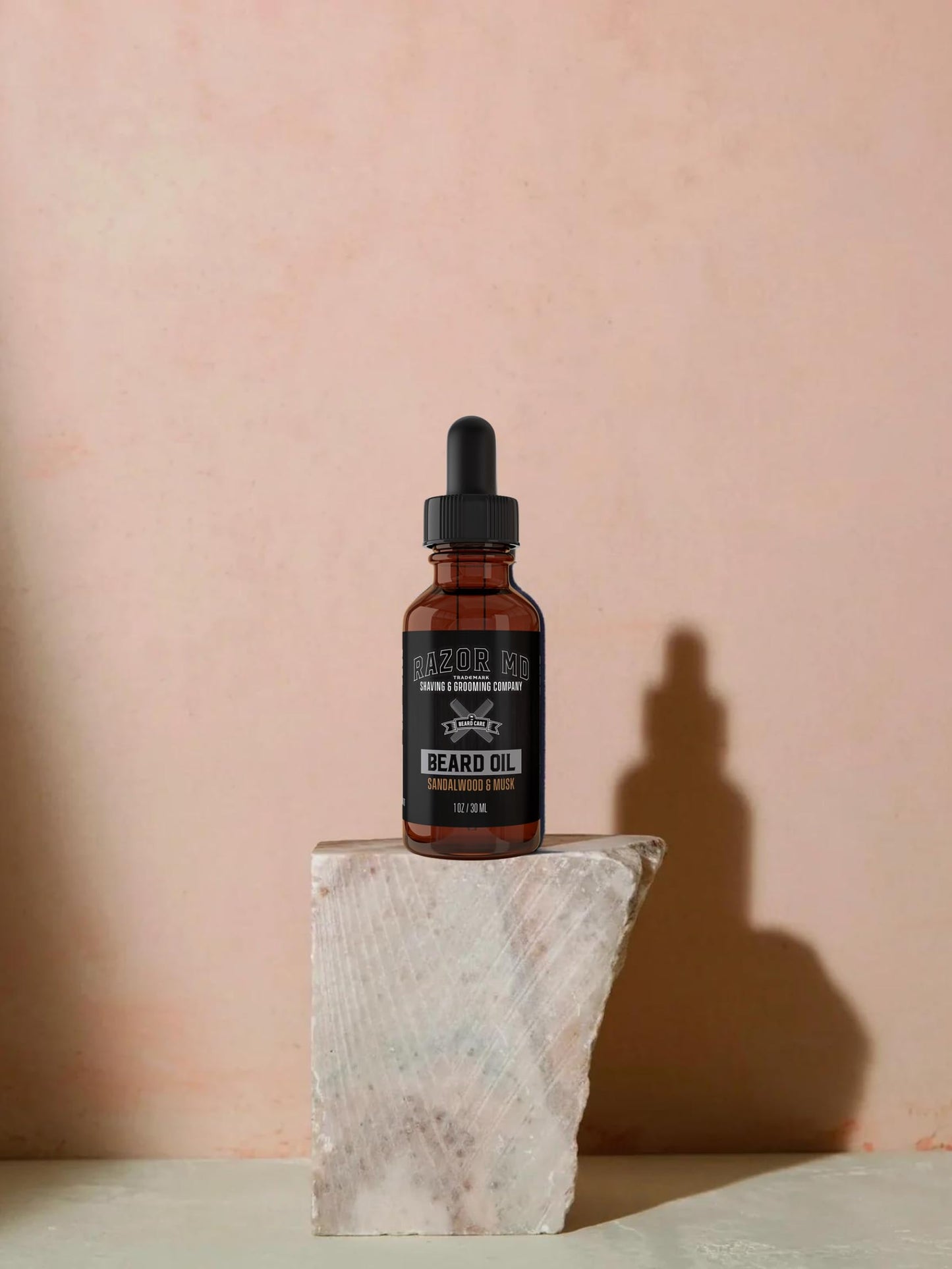 Razor MD Natural Beard Oil for Men with Fast Absorbing Formula and Non-Greasy Finish, Sandalwood Scent, 1oz Beauty and Personal Care Razor MD