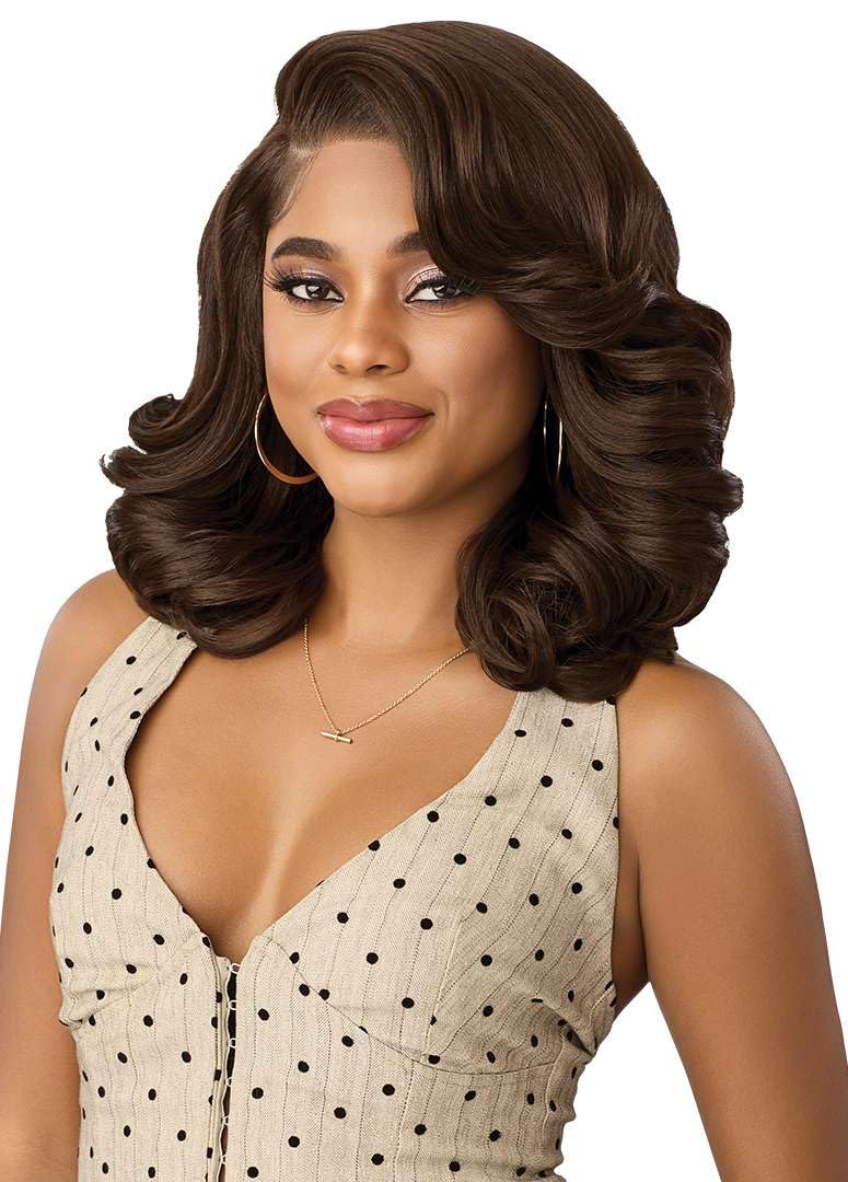 Outre Lace Front Wig - Perfect Hair Line 13X6 - NUEBLEND - Human Hair Blend - Body Wave 14" (AUBURN)