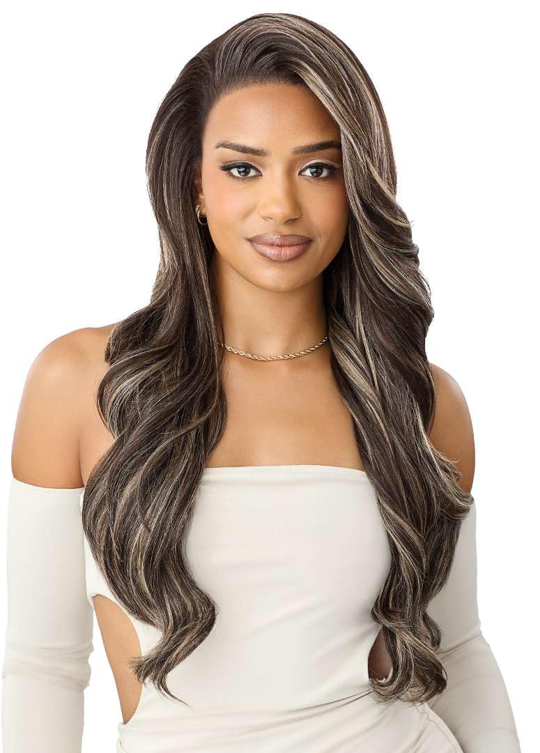 Outre Lace Front Wig - Perfect Hair Line 13X6 - PH 15 (CREAM SODA)