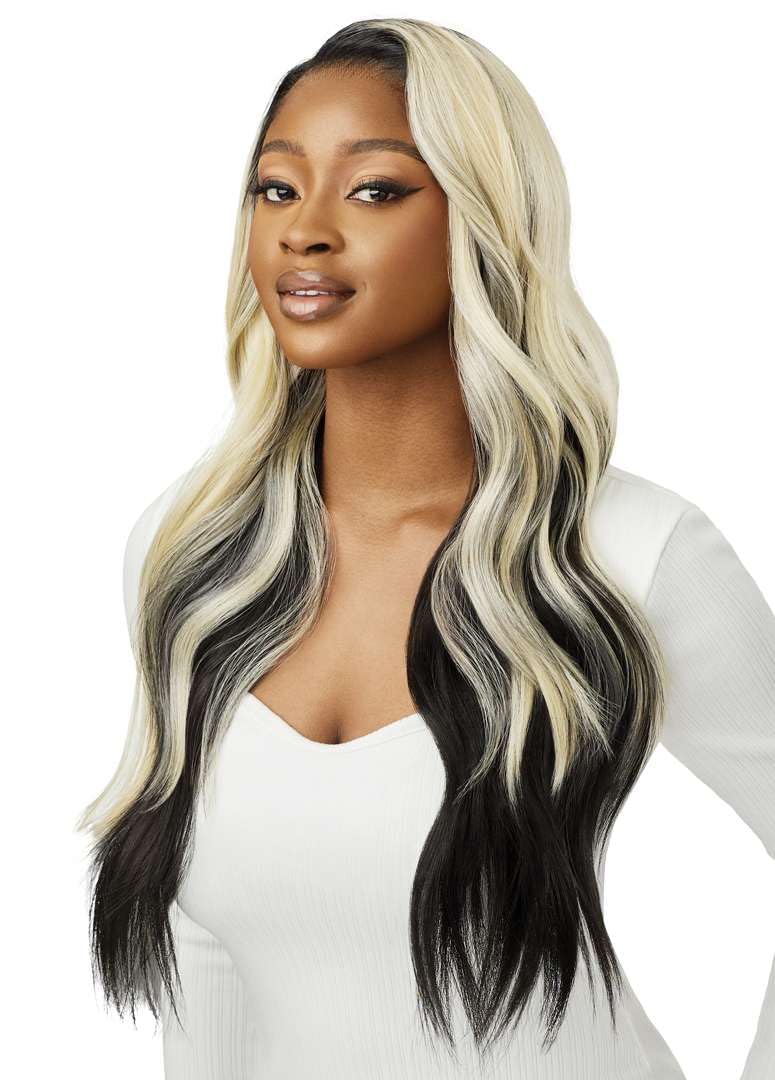 Outre Lace Front Wig - Perfect Hair Line 13X6 - Lorena (JET BLACK 1)