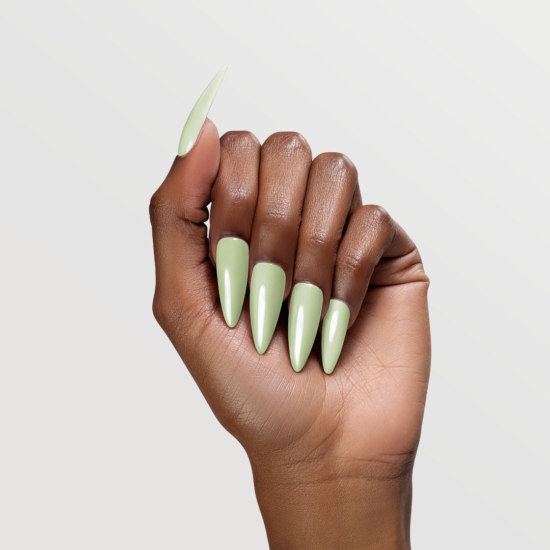 Chaun Legend UV Gel Nail Polish, 0.5 Ounce Long Lasting Salon Quality, Bubble Free Professional Manicures, Quick Dry, High Shine, Mint Condition
