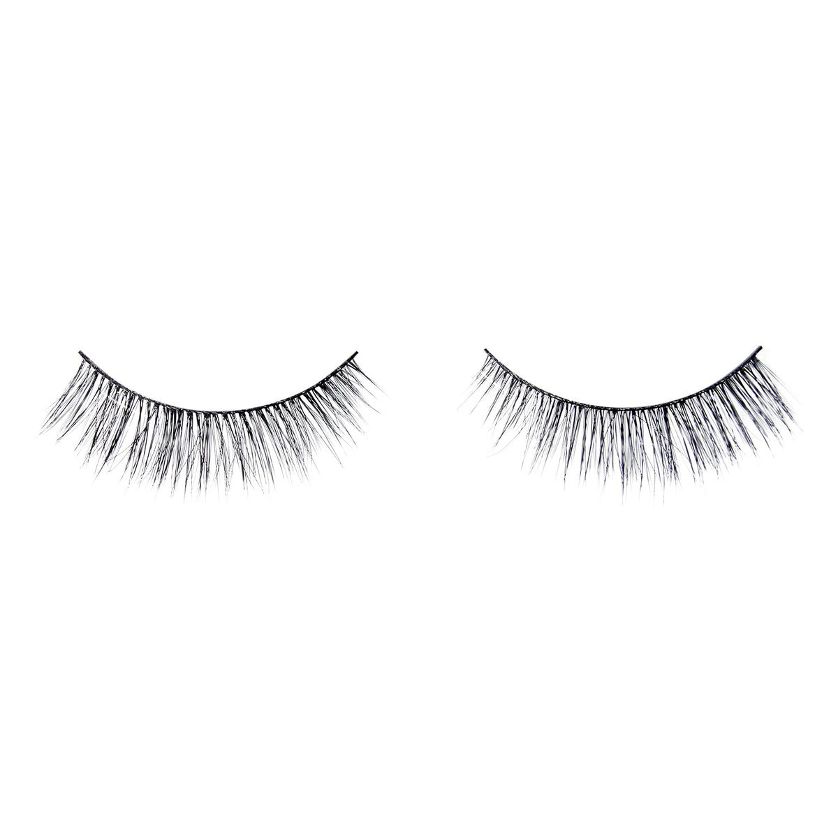 Carter Beauty On The Lash - 3D Artificial Eyelashes - Adds Volume And Depth - Adds A Touch Of Elegance - Feather Weight - Creates A Sophisticated… Beauty & Personal Care Carter Beauty