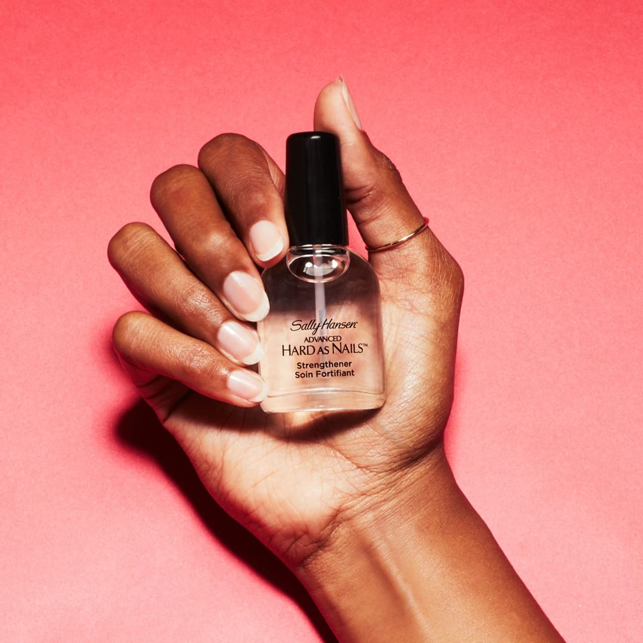 Sally Hansen Advanced Hard as Nails™, Clear Nail Strengthener, Includes Retinol and Nylon, Nourishing Beauty & Personal Care Sally Hansen