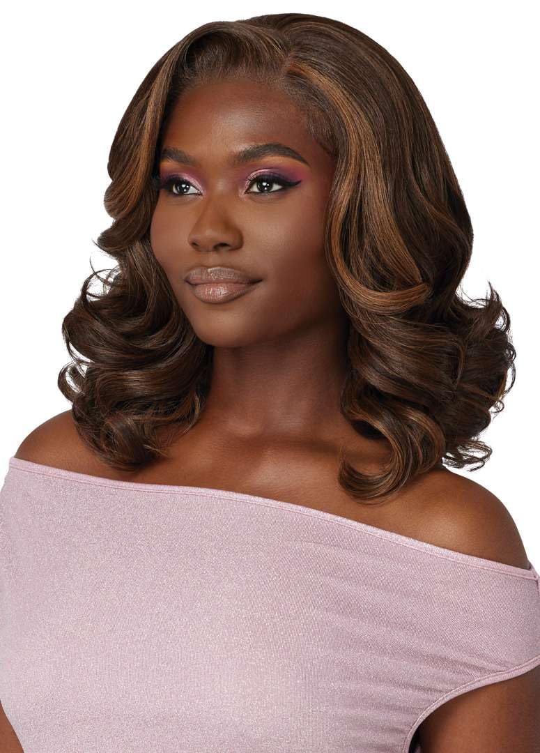 Outre Lace Front Wig - Perfect Hair Line 13X4 - Swoop Series - Swoop 6 (HONEYCOMB BLONDE)
