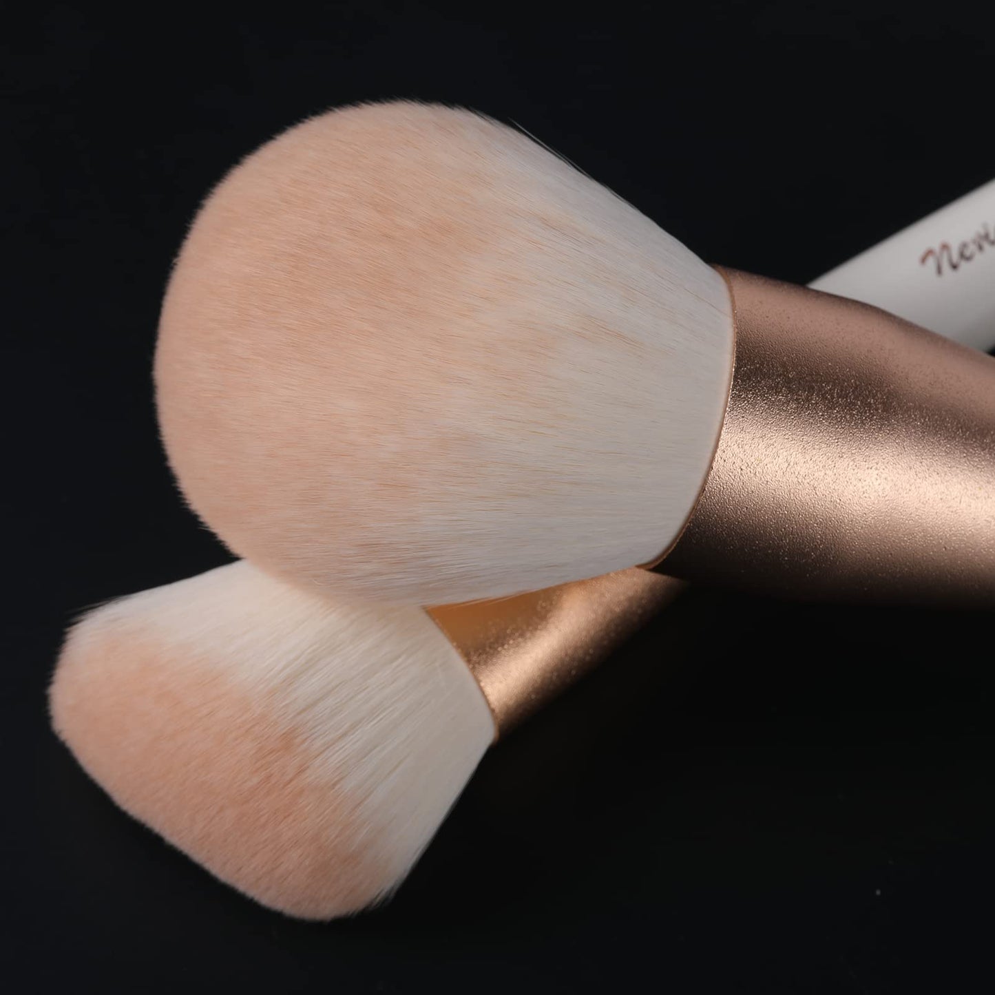 Makeup Brushes Set, EVRCHGIEA 12pcs Premium Eye Shadow, Eyebrows, Eyeliner, Concealer, Lip Liner?Foundation Makeup Brush White Travel Makeup Beauty & Personal Care EVRCHGIEA