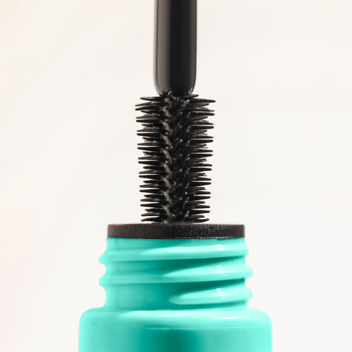 Milani Tubing Mascara, Highly Rated Lash Extensions Tubing Mascara Black for Added Length and Lift, Shea Butter to Nourish and Condition Lashes Beauty & Personal Care Milani