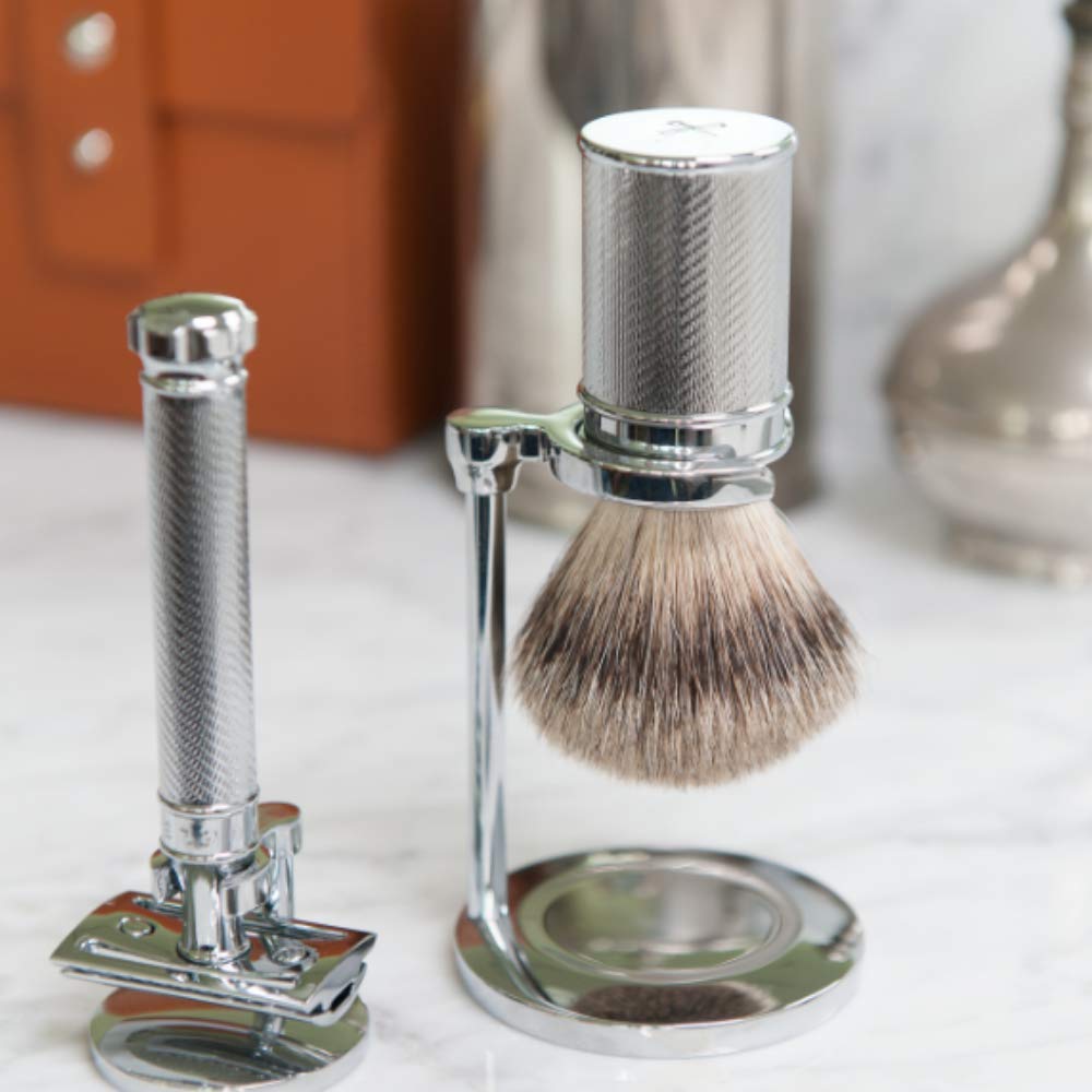 MÜHLE Traditional Silvertip Badger Shaving Brush - Chrome Plated Stainless Steel Handle - Luxury Shave Accessory for Men Beauty and Personal Care MÜHLE