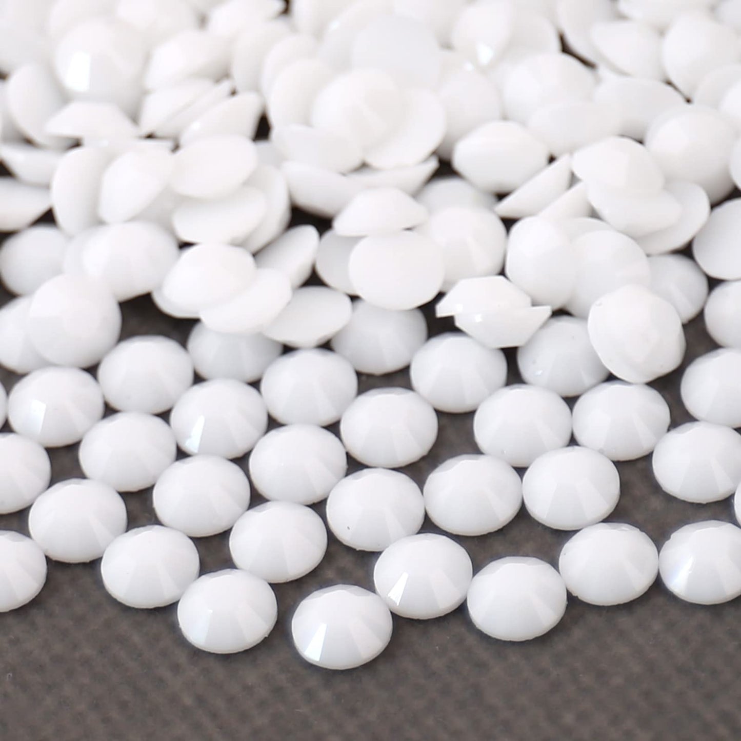 AUREHEN 10000PCs 2-6MM White Resin Flat Back Rhinestones, Round Non Hotfix Resin Rhinestones Nail Gems Stones with Tweezer & Picker Pen for Tumblers Beauty & Personal Care AUREHEN