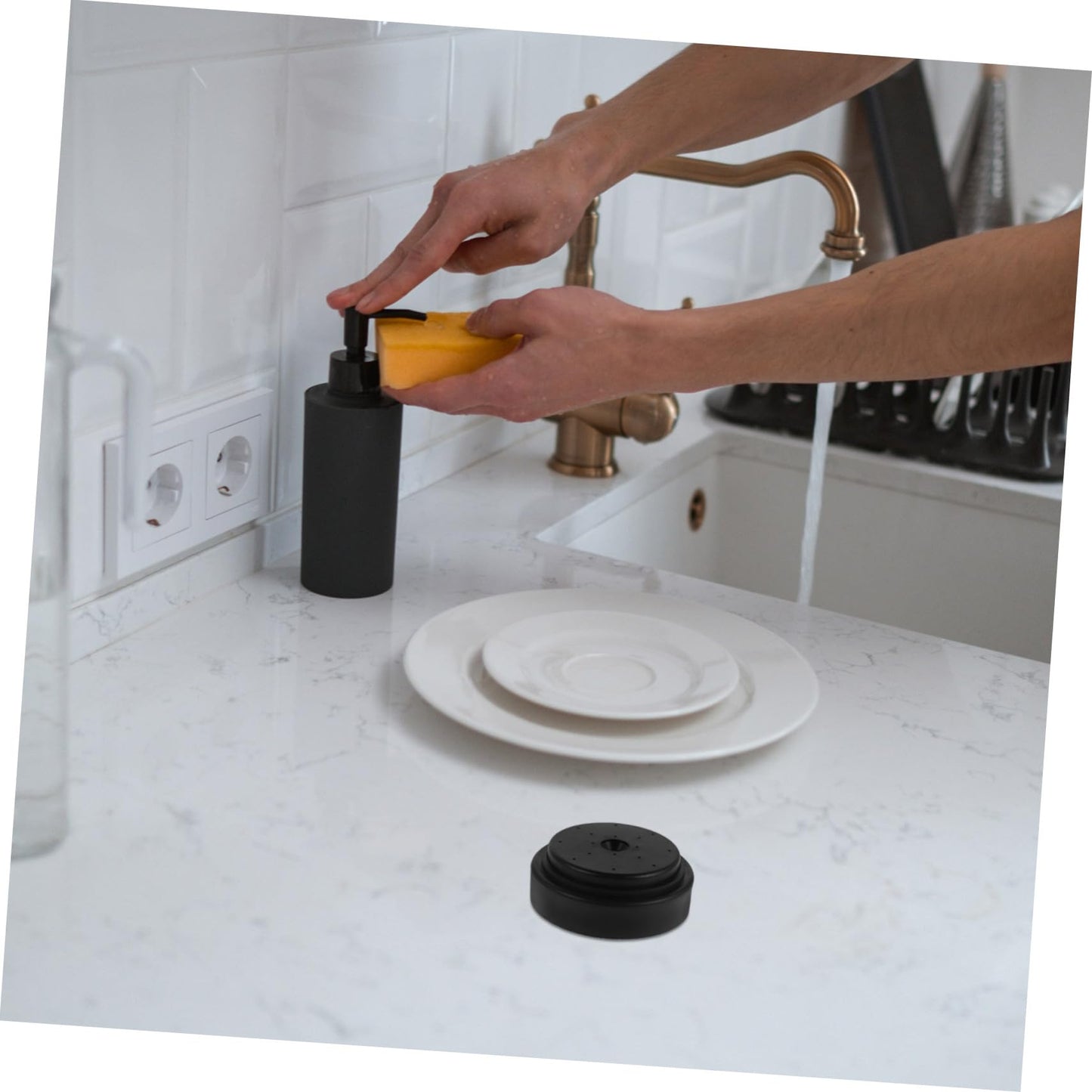 Uonlytech Replacement Plastic Cap Cover for Shower Faucet Accessory for Bathroom Kitchen Water-saving Shower Supply Fits Standard Faucets Multiuse Beauty and Personal Care Uonlytech