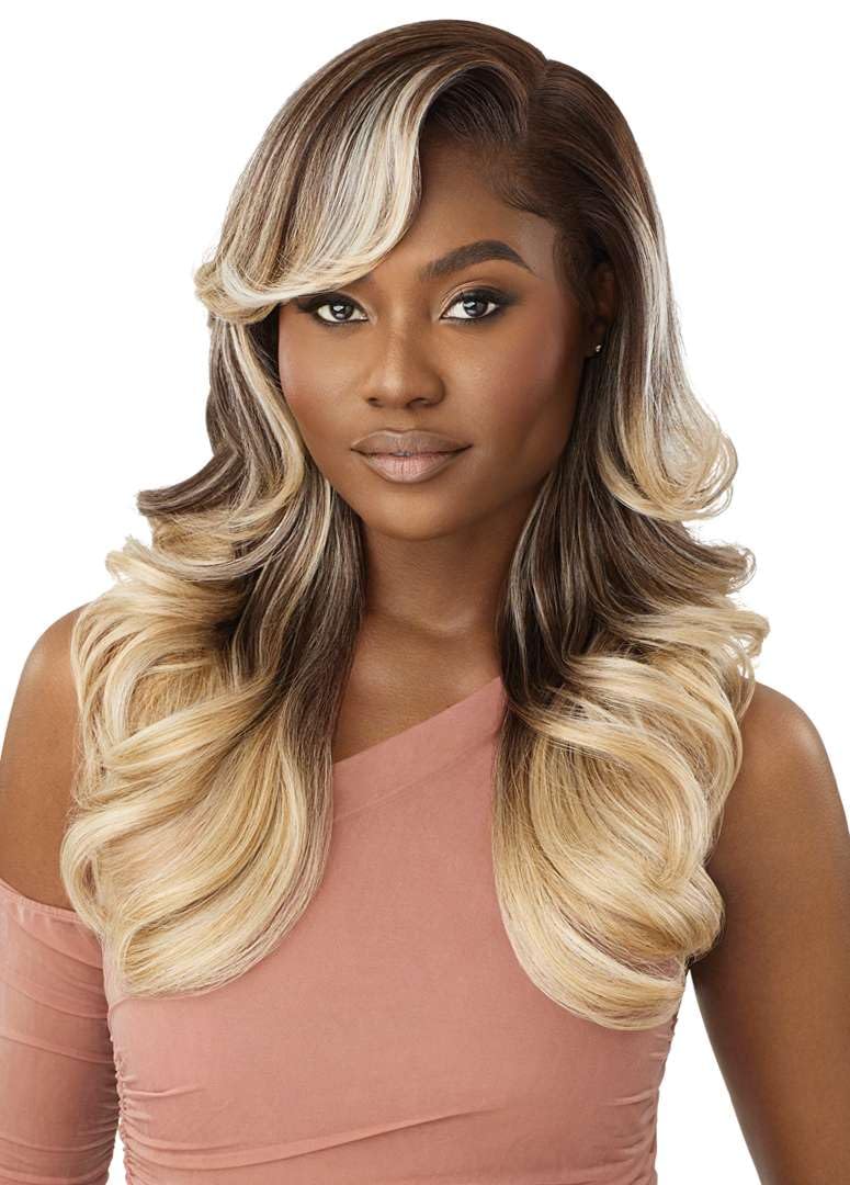 Outre Lace Front Wig - Melted Hairline - Casella (DRFF ORANGE FLAME)