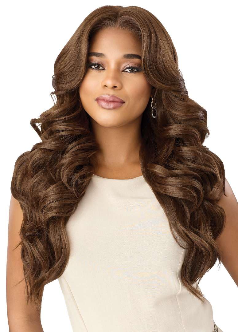 Outre Lace Front Wig - Perfect Hair Line 13X6 - NUEBLEND - Human Hair Blend - Body Wave 24" (AUBURN)