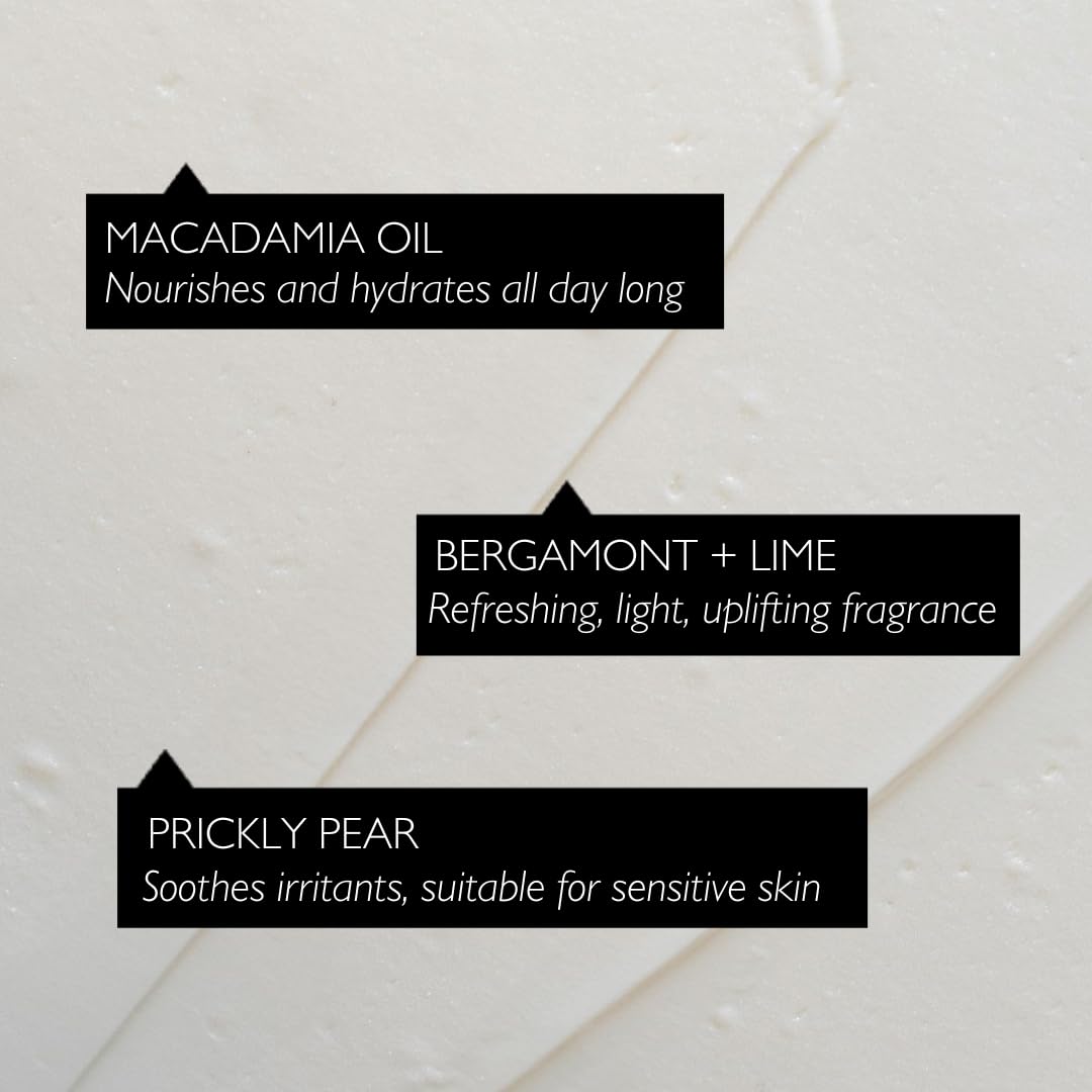 UpCircle Refillable Deodorant with Macadamia + Bergamot - 1 case + 1 refill - Suitable for Sensitive Skin - Natural - Hydrating - Up To 24 Hours Beauty and Personal Care UPCIRCLE