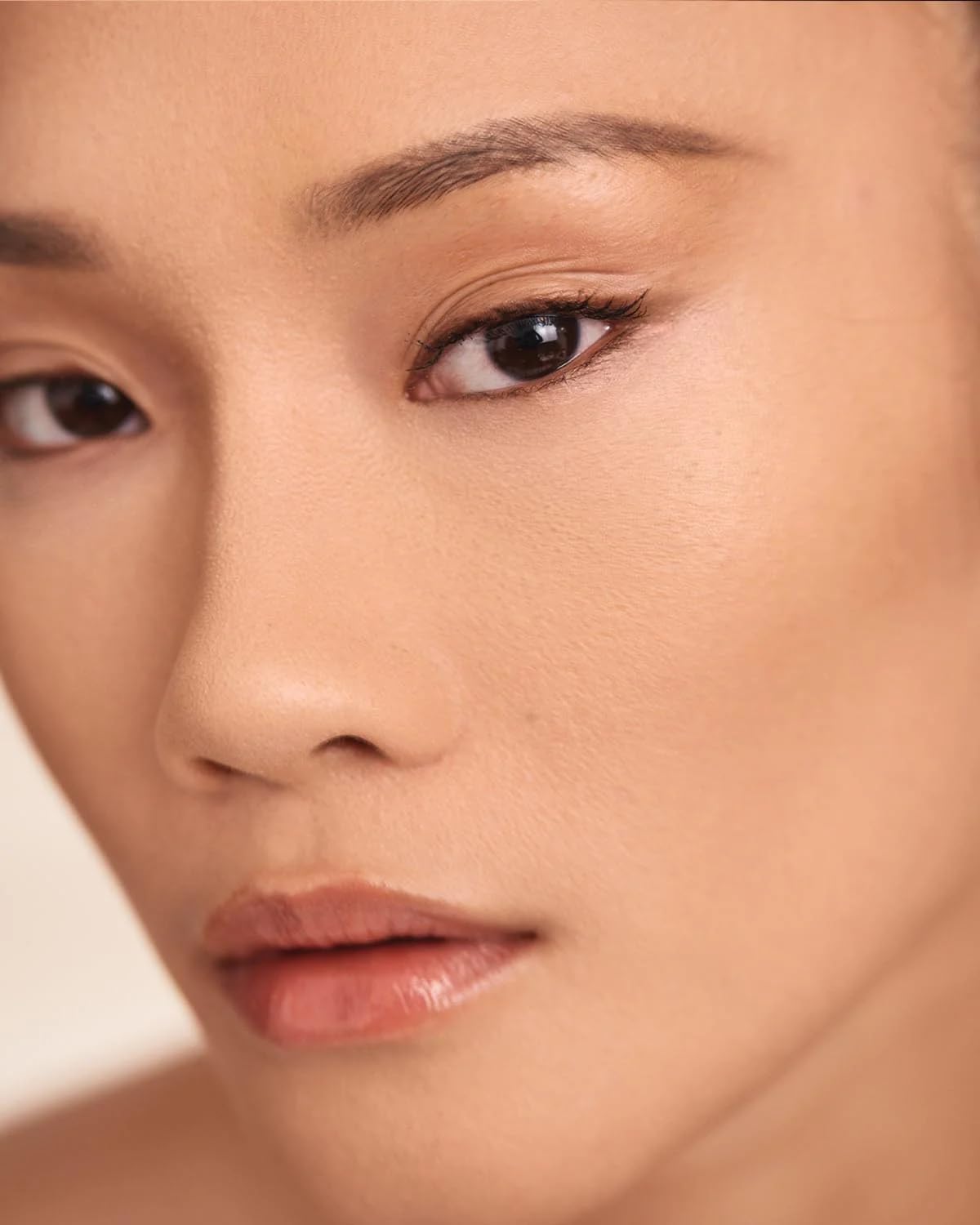 Pro Filtr Instant Retouch Concealer - 240 Light Medium With Warm Yellow Undertone by Fenty Beauty for Women - 0.27 oz Concealer