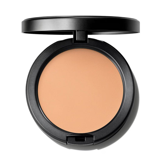 MAC Cosmetics New Formula Studio Fix Powder Plus Foundation 24HR Oil Control NW20 Beauty & Personal Care MAC