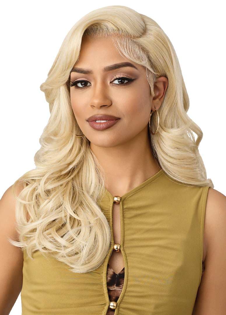 Outre Lace Front Wig - Melted Hairline - TruCurve - TruCurve 10 (DRFF4/COCOA VANILLA SWIRL)
