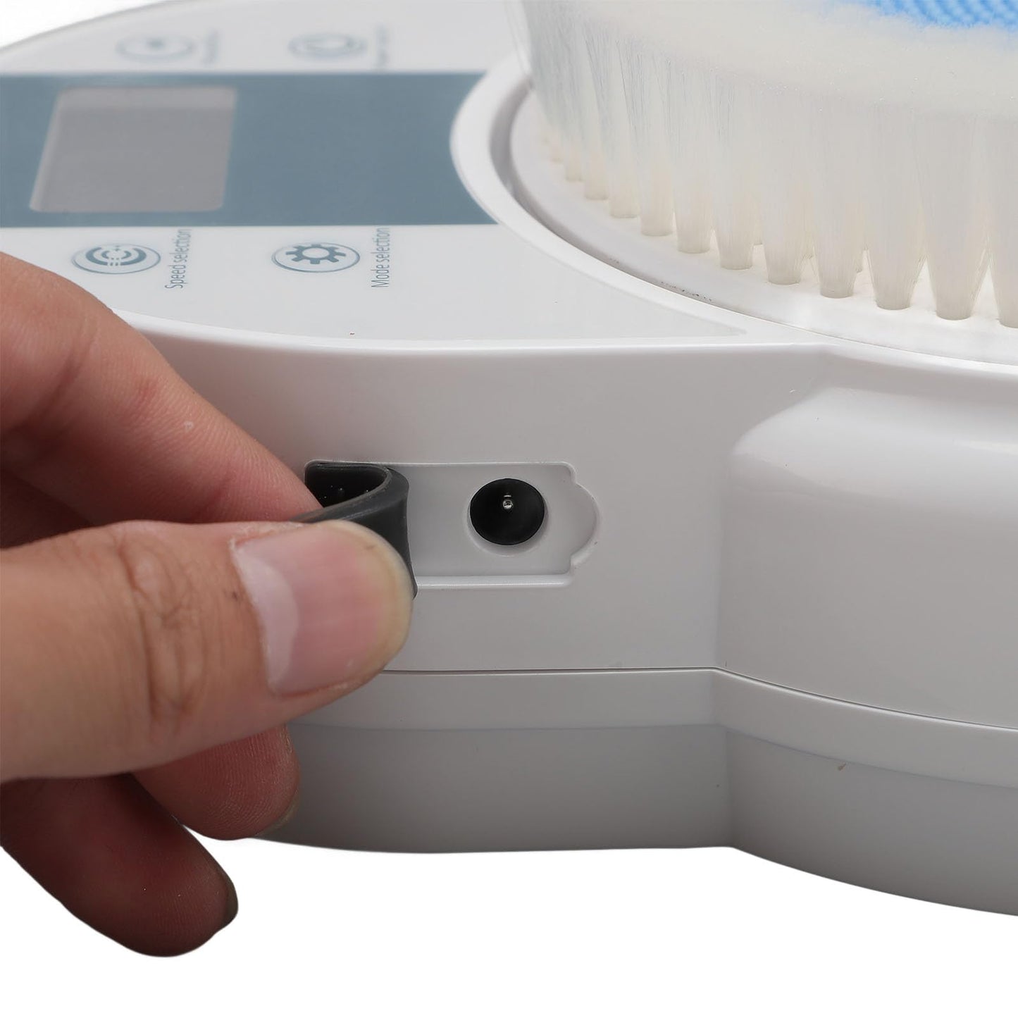 Ai Smart Chip Electric Back Scrubber, Wall Mounted Rechargeable Deep Cleansing Body Shower Brush with Automatic Shut Off, Deep Clean Skin (US Plug) Beauty and Personal Care Yinhing