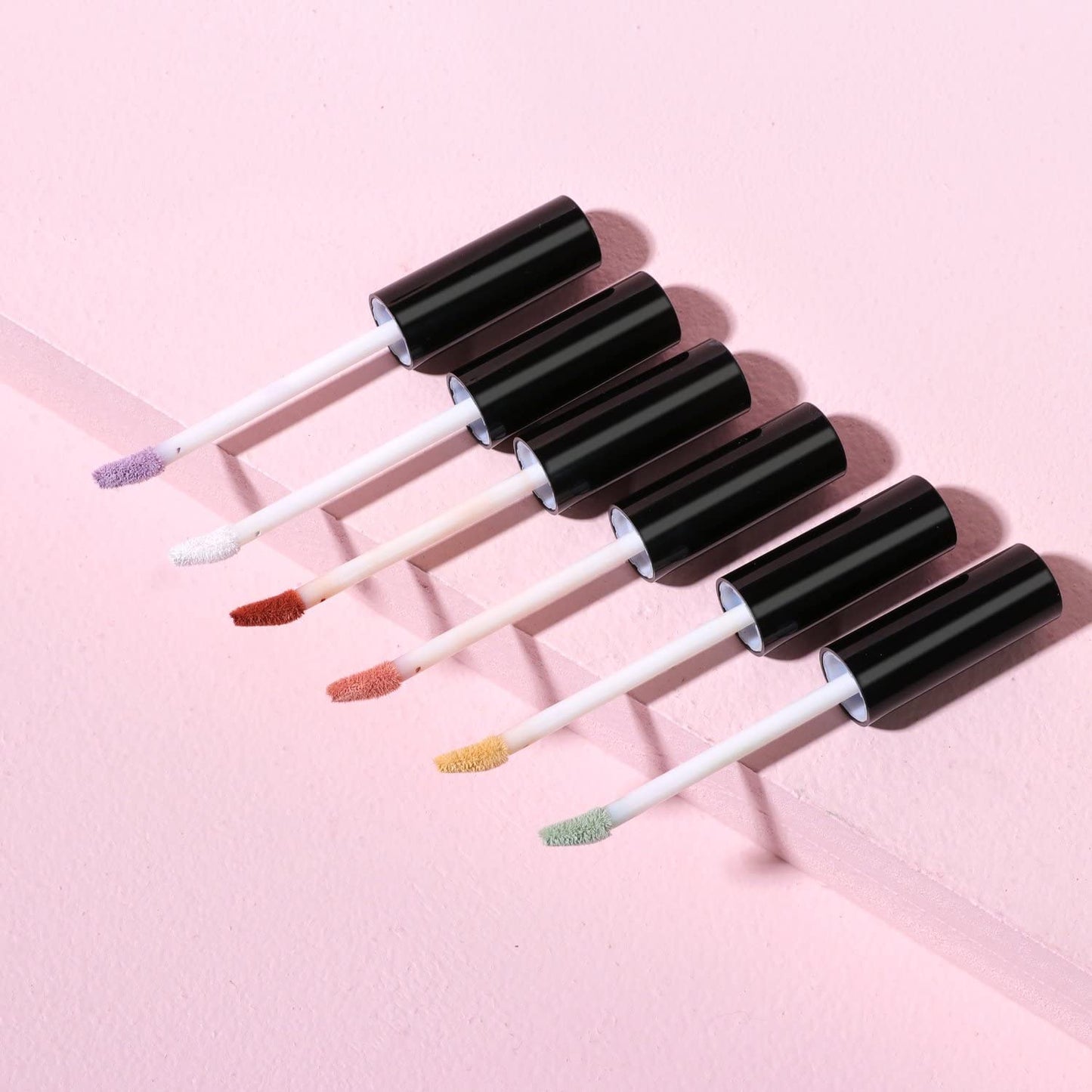 Lavish Color Correcting Concealer (101, MILKSHAKE) Beauty & Personal Care Moira
