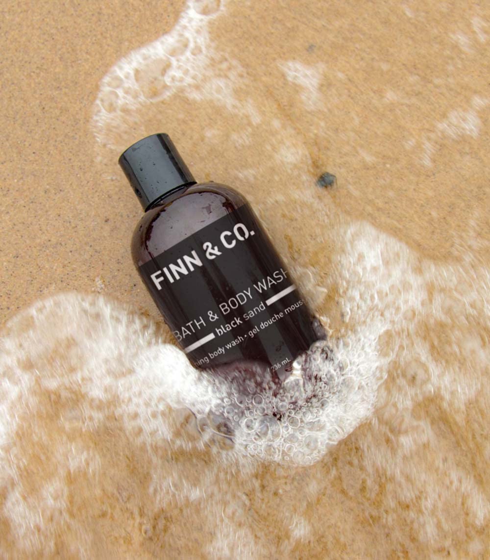 FINN & CO. Black Sand Body Wash, Beach-Inspired Fragrance, Hydrating & Moisturizing, Aloe & Green Tea, Soothes & Softens Skin, Cruelty-Free, Luxury Beauty & Personal Care FINN & CO.