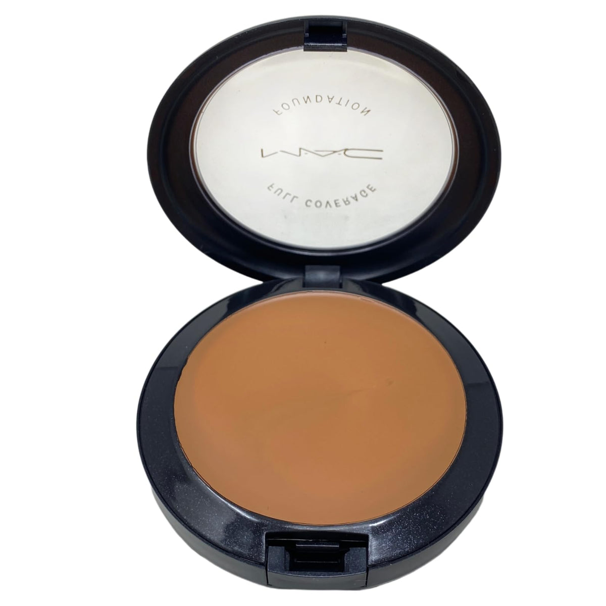 M·A·C Cosmetics Full Coverage Foundation - NW30 (1.0 oz / 28 g)