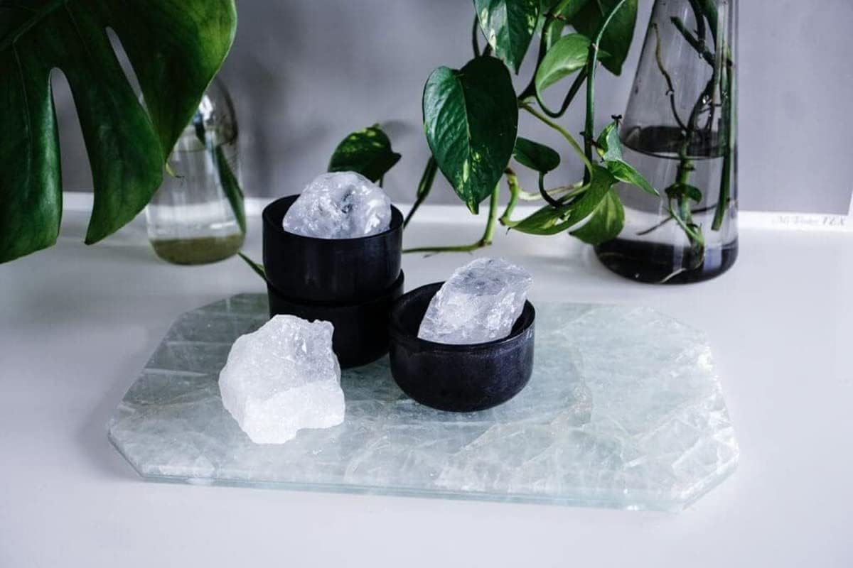 FLFWLASS-Alum Stone Block - White Alum Crystal Rock - Phitkari Crystal Stone of Alumbre - Natural Piedra de Alumbre Alum Stone - Shaving Stone Chunks Beauty and Personal Care FLFWLASS