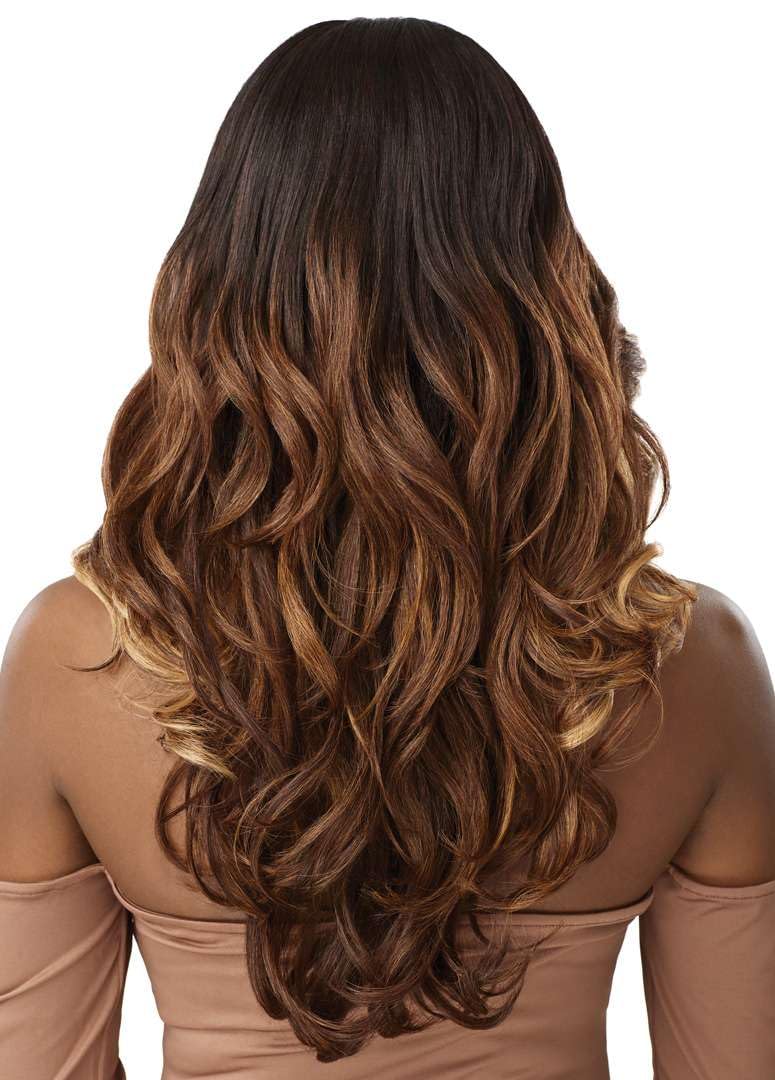 Outre Lace Front Wig - Perfect Hair Line 13X6 - Sierra (SPICY RED)