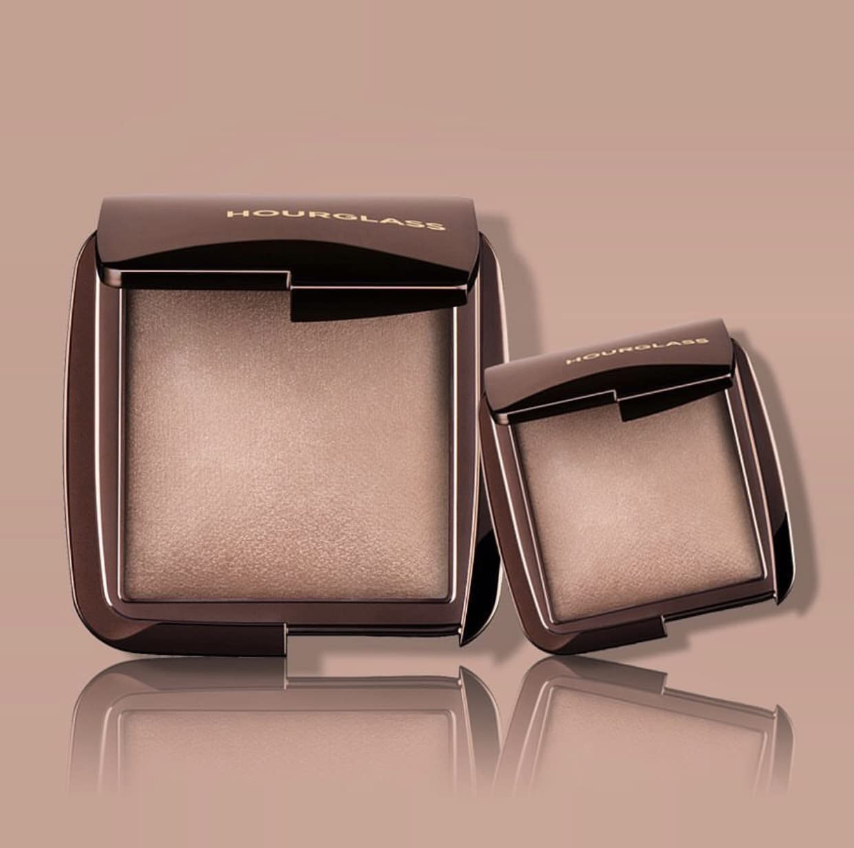 Hourglass Ambient Lighting Finishing Powder. Dim Light Shade Highlighting Powder. (0.35 ounce) Cruelty-Free and Vegan Beauty & Personal Care HOURGLASS