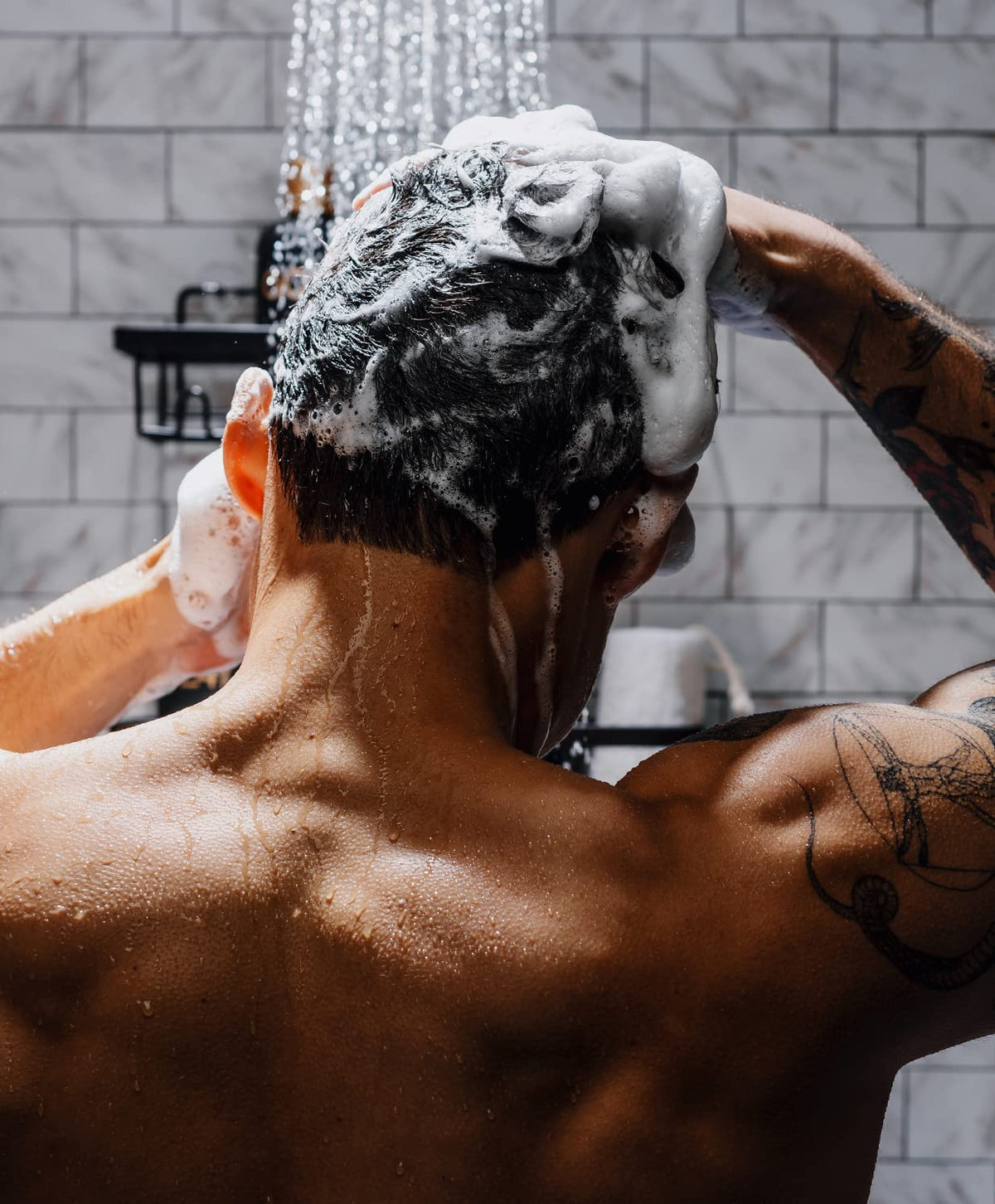 GO247 Daily Shampoo - Gentle Daily Cleanser for Men - Hydrates, Strengthens & Revitalizes Hair - Infused with B5 & Soy Proteins - Light Citrus Herbal Beauty & Personal Care GO247